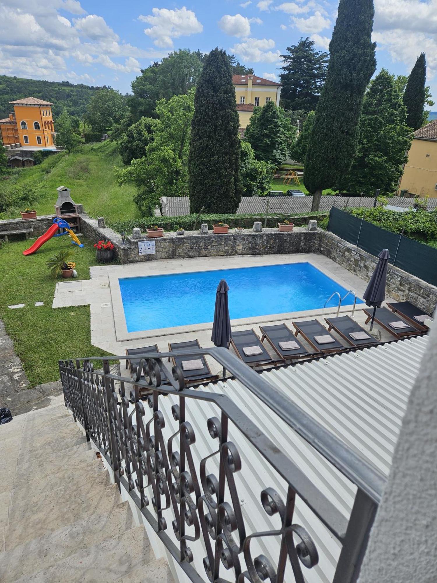 Villa Letizia Oprtalj Ngoại thất bức ảnh