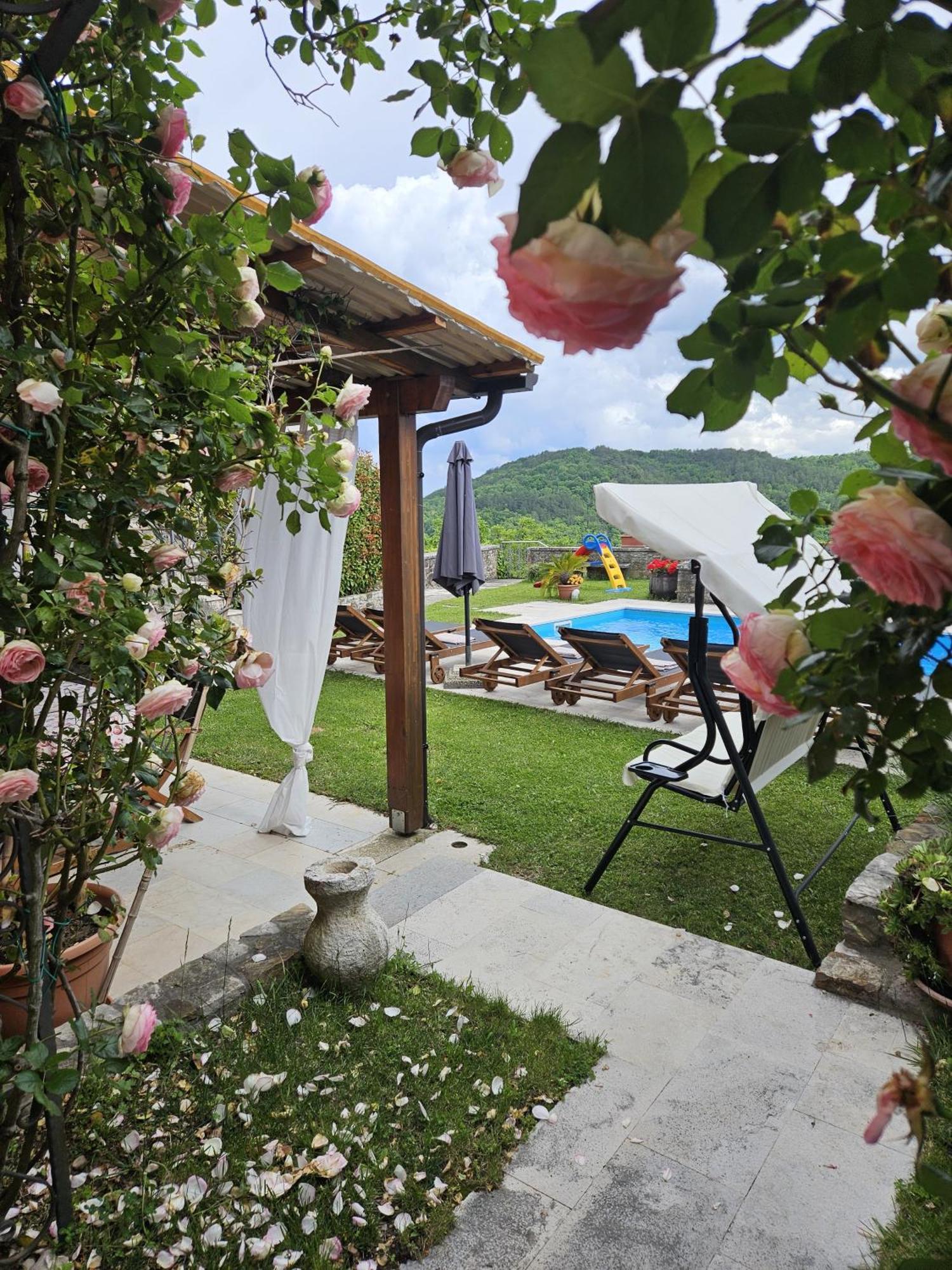 Villa Letizia Oprtalj Ngoại thất bức ảnh