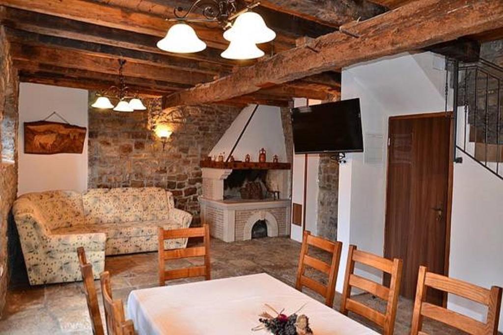 Villa Letizia Oprtalj Phòng bức ảnh